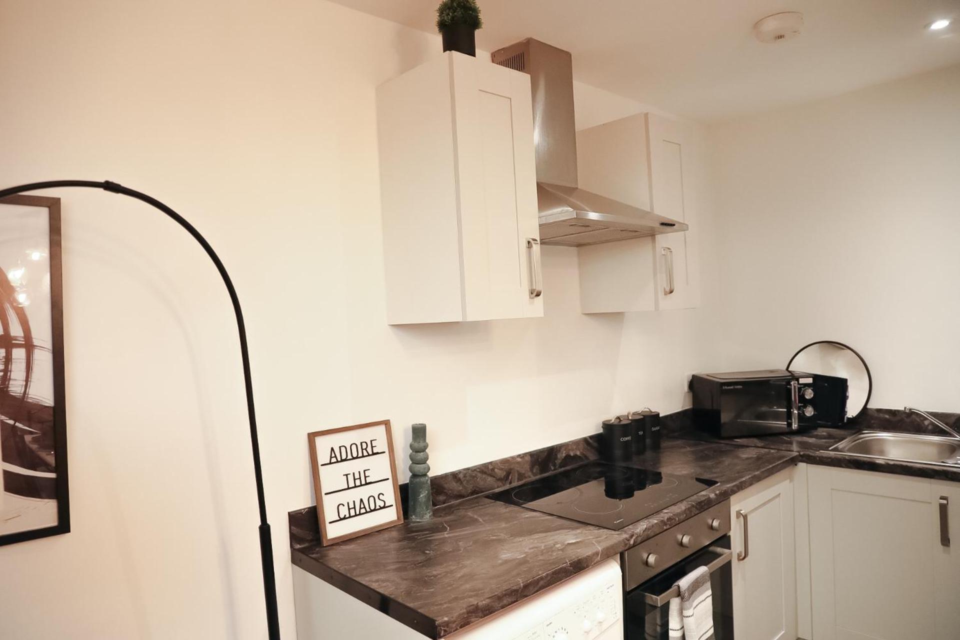 1 Bedroom Apartment Bradford City Centre Foster Square Extérieur photo