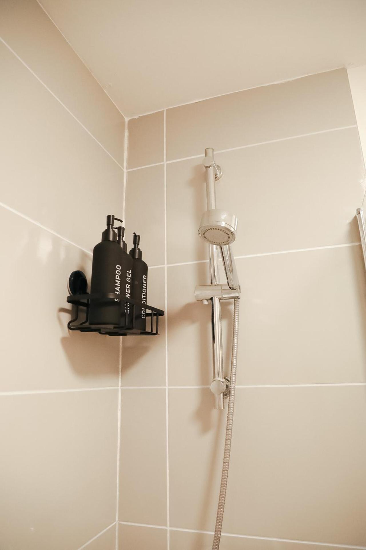 1 Bedroom Apartment Bradford City Centre Foster Square Extérieur photo
